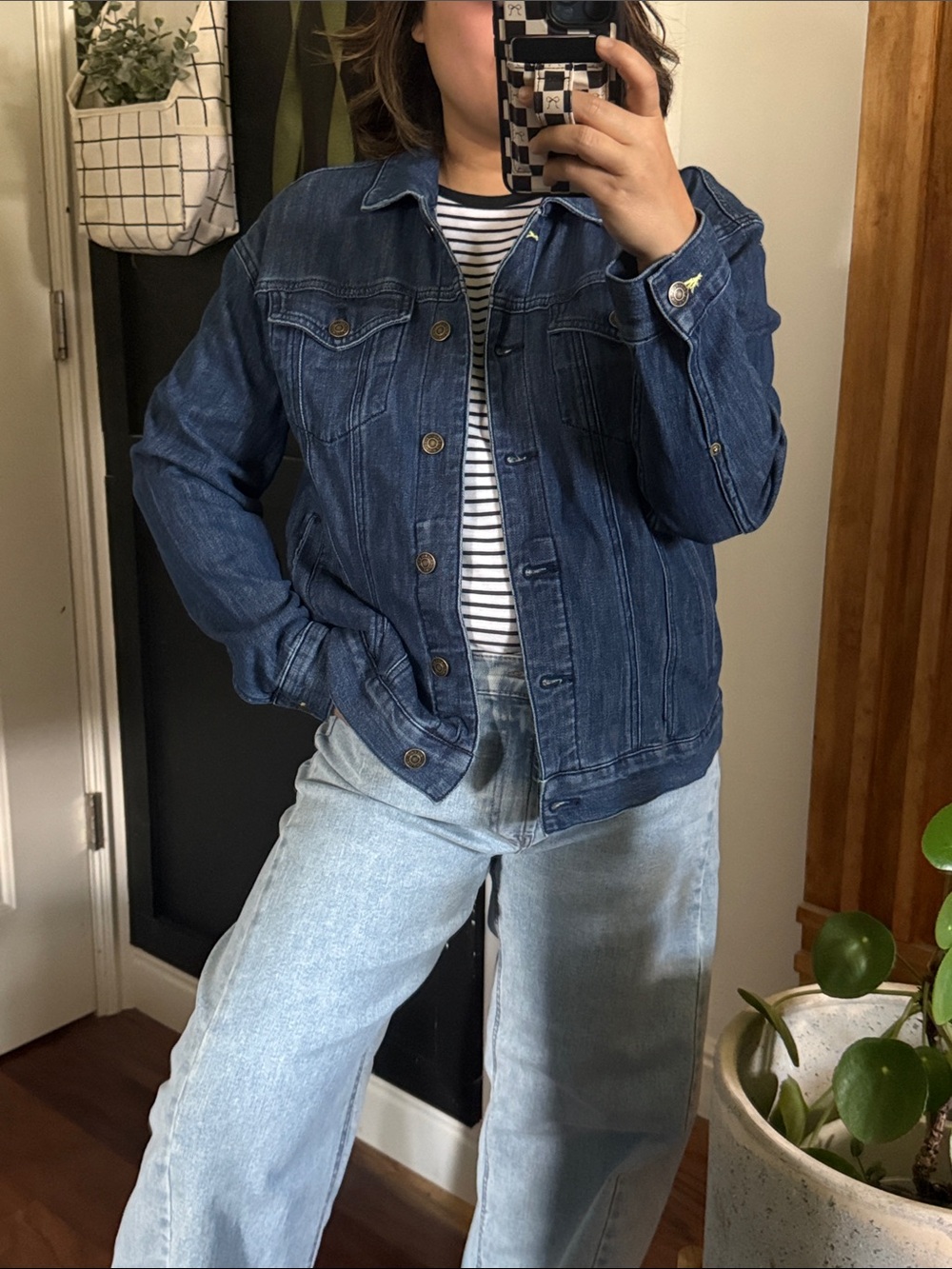 ANTHROPOLOGIE X Pilcro Farrah Relaxed Organic Cotton Denim Jacket. XS Run Big - Picture 9 of 10